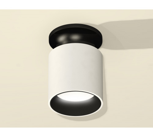 Накладной светильник Ambrella Light Techno XS6301122 (N6902, C6301, N6111)