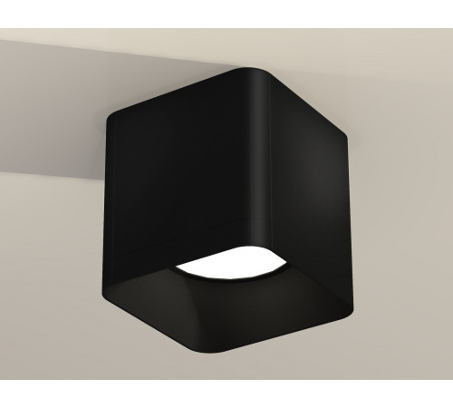 Накладной светильник Ambrella Light Techno XS7806002 (C7806, N7702) Накладной светильник Ambrella Light Techno XS7806002 (C7806, N7702)