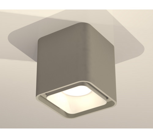 Накладной светильник Ambrella Light Techno XS7842001 (C7842, N7701) Накладной светильник Ambrella Light Techno XS7842001 (C7842, N7701)