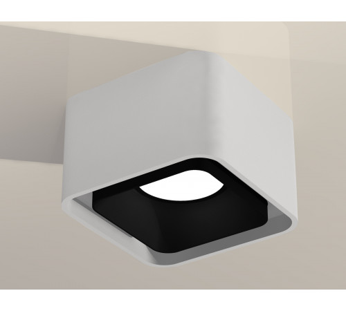 Накладной светильник Ambrella Light Techno XS7832002 (C7832, N7702) Накладной светильник Ambrella Light Techno XS7832002 (C7832, N7702)