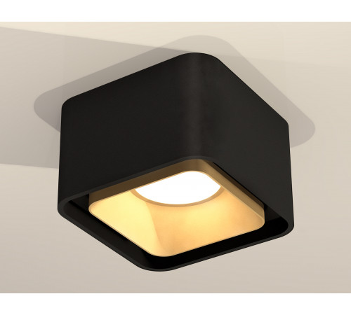Накладной светильник Ambrella Light Techno XS7833004 (C7833, N7704) Накладной светильник Ambrella Light Techno XS7833004 (C7833, N7704)