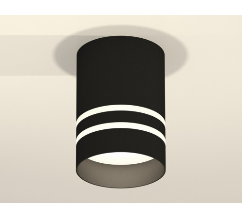 Накладной светильник Ambrella Light Techno XS7402032 (C7402, N7142) Накладной светильник Ambrella Light Techno XS7402032 (C7402, N7142)