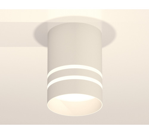 Накладной светильник Ambrella Light Techno XS7401042 (C7401, N7141) Накладной светильник Ambrella Light Techno XS7401042 (C7401, N7141)