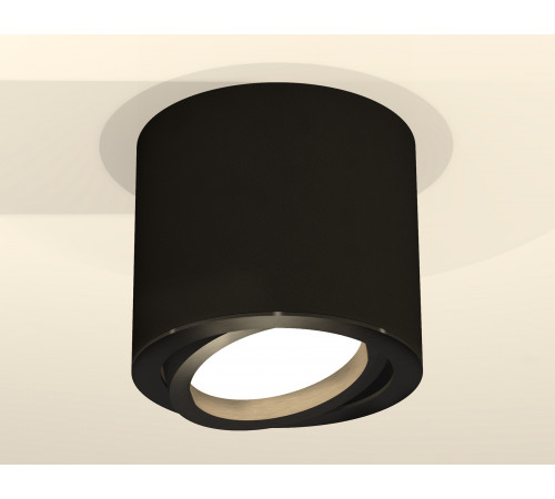 Накладной поворотный светильник Ambrella Light Techno XS7402001 (C7402, N7002) Накладной поворотный светильник Ambrella Light Techno XS7402001 (C7402, N7002)