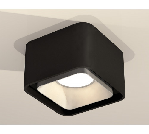 Накладной светильник Ambrella Light Techno XS7833003 (C7833, N7703) Накладной светильник Ambrella Light Techno XS7833003 (C7833, N7703)