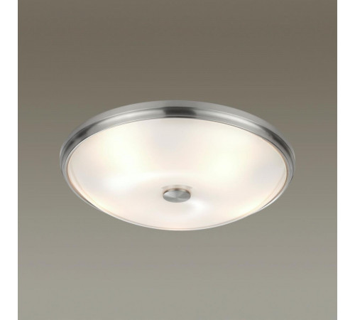 Настенно-потолочный светильник Odeon Light Pelow 4957/5 Настенно-потолочный светильник Odeon Light Pelow 4957/5