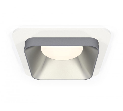 Встраиваемый светильник Ambrella Light Techno XC7901003 (C7901, N7703) Встраиваемый светильник Ambrella Light Techno XC7901003 (C7901, N7703)