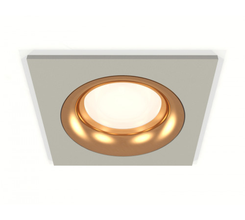 Встраиваемый светильник Ambrella Light Techno XC7633005 (C7633, N7014) Встраиваемый светильник Ambrella Light Techno XC7633005 (C7633, N7014)
