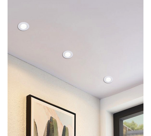 Точечный светильник Reluce 81122-9.0-001 LED5W WT Точечный светильник Reluce 81122-9.0-001 LED5W WT