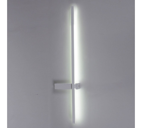 Настенный светильник Reluce 09725-0.2-800 WH