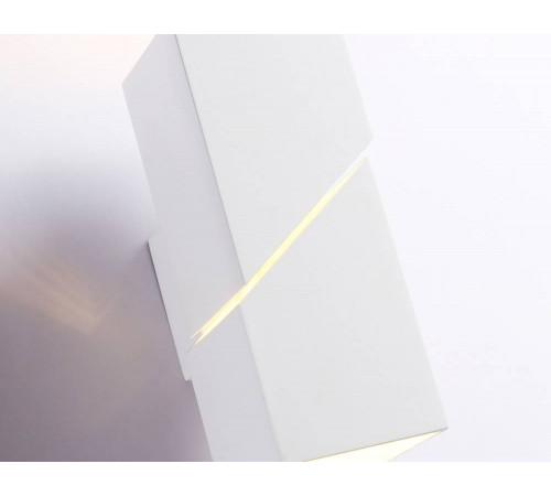 Настенный светильник Ambrella Light Wall FW2474 Настенный светильник Ambrella Light Wall FW2474