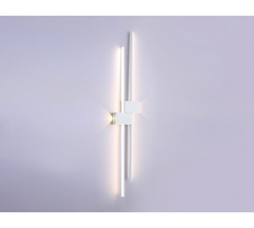 Настенный светильник Ambrella Light Comfort FL5217 Настенный светильник Ambrella Light Comfort FL5217