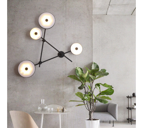 Настенный светильник ImperiumLoft Iride Bernhardt 101537-26 Настенный светильник ImperiumLoft Iride Bernhardt 101537-26