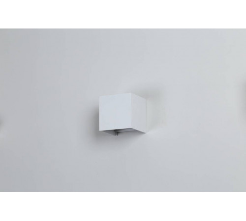 Настенный светильник DesignLed GW-A310-6-WH-WW 001858 Настенный светильник DesignLed GW-A310-6-WH-WW 001858