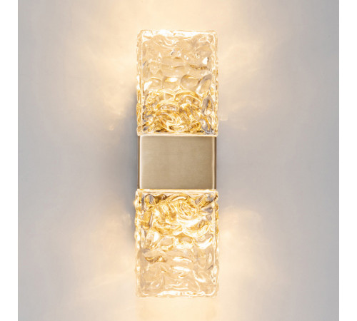 Настенный светильник DeLight Collection Wall lamp 88068W gold/clear