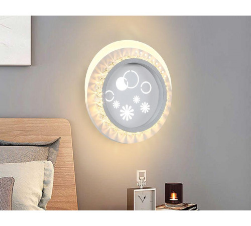 Настенный светодиодный светильник Ambrella Light Acrylica Ice FA272 Настенный светодиодный светильник Ambrella Light Acrylica Ice FA272