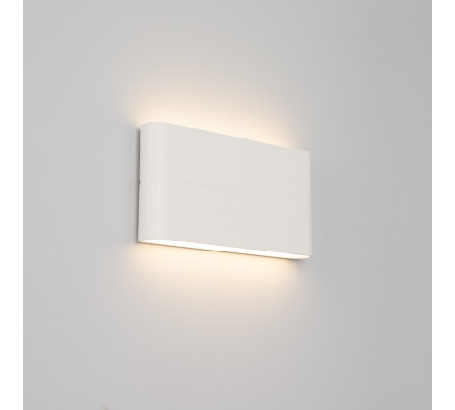 Настенный светодиодный светильник Arlight SP-Wall-170WH-Flat-12W Warm White 020802 Настенный светодиодный светильник Arlight SP-Wall-170WH-Flat-12W Warm White 020802
