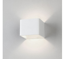 Настенный светодиодный светильник Elektrostandard  Corudo MRL LED 1060 белый 4690389196263 a063686