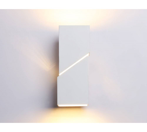Настенный светильник Ambrella Light Wall FW2474 Настенный светильник Ambrella Light Wall FW2474