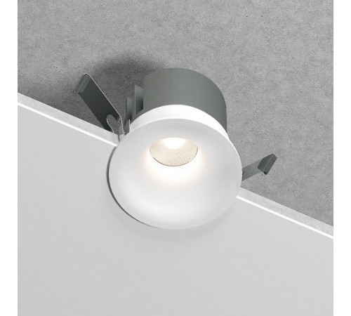 Встраиваемый светильник Elektrostandard Bliss 25070/LED 4690389212932 a069406 Встраиваемый светильник Elektrostandard Bliss 25070/LED 4690389212932 a069406