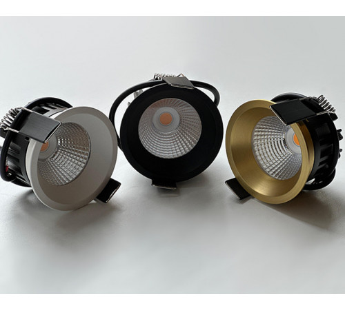 Встраиваемый светильник Italline IT08-8035 gold 3000K Встраиваемый светильник Italline IT08-8035 gold 3000K