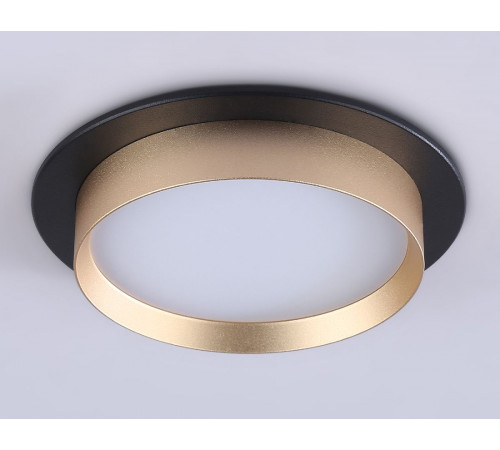 Встраиваемый светильник Ambrella Light Techno Spot GX53 Acrylic tech TN5228 Встраиваемый светильник Ambrella Light Techno Spot GX53 Acrylic tech TN5228