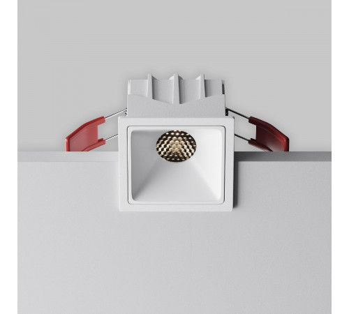 Встраиваемый светильник Maytoni Alfa LED DL043-01-10W4K-SQ-W-1 Встраиваемый светильник Maytoni Alfa LED DL043-01-10W4K-SQ-W-1