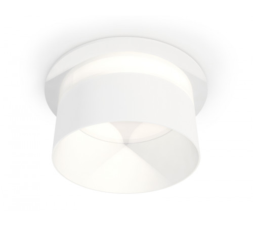 Встраиваемый светильник Ambrella Light Techno Spot XC8050016 (C8050, N8402) Встраиваемый светильник Ambrella Light Techno Spot XC8050016 (C8050, N8402)