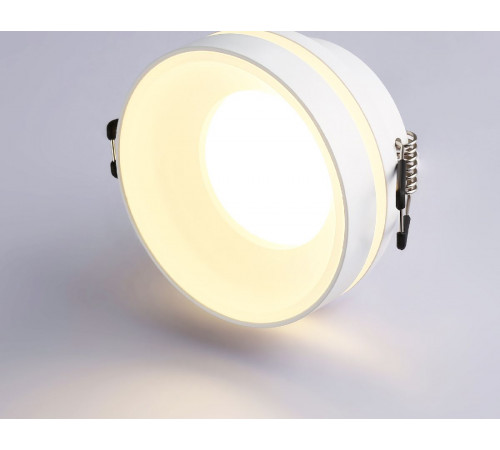 Встраиваемый светильник Ambrella Light Acrylic Frost TN3305 Встраиваемый светильник Ambrella Light Acrylic Frost TN3305