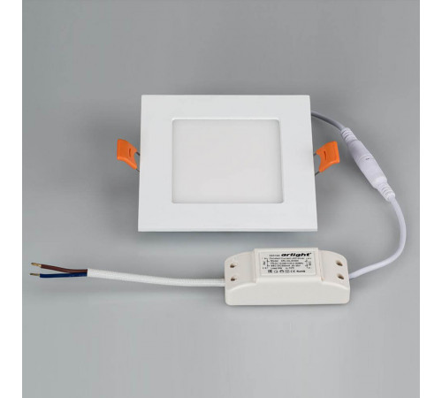 Встраиваемый светодиодный светильник Arlight DL-120x120M-9W Warm White 020127 Встраиваемый светодиодный светильник Arlight DL-120x120M-9W Warm White 020127