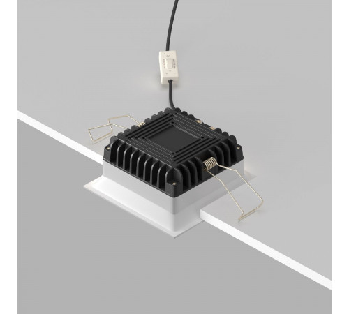 Встраиваемый светодиодный светильник Maytoni Technical Downlight Okno DL056-12W3-4-6K-W