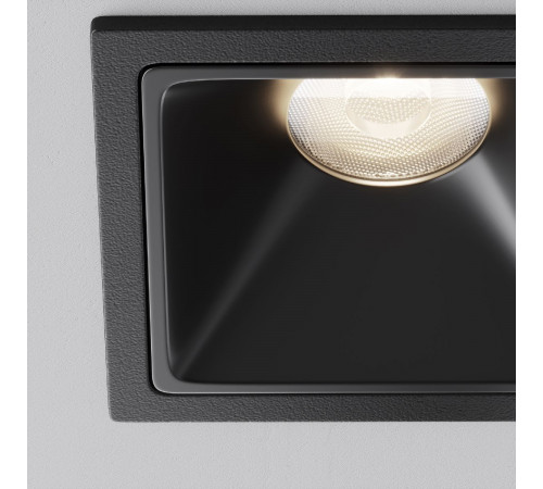 Встраиваемый светильник Maytoni Alfa LED DL043-01-10W4K-SQ-B-1 Встраиваемый светильник Maytoni Alfa LED DL043-01-10W4K-SQ-B-1