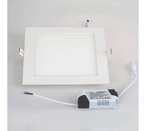 Встраиваемый светодиодный светильник Arlight DL-192x192M-18W Day White 021916 Встраиваемый светодиодный светильник Arlight DL-192x192M-18W Day White 021916