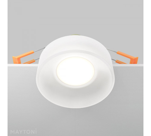Встраиваемый светильник Maytoni Pauline DL046-01W