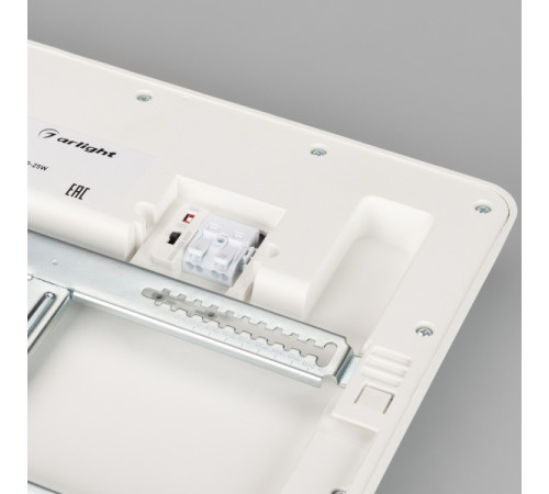 Встраиваемый светильник Arlight CL-Fiokk-S300x300-25W Day4000-Mix 034472 Встраиваемый светильник Arlight CL-Fiokk-S300x300-25W Day4000-Mix 034472