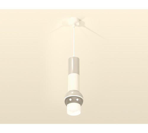 Подвесной светильник Ambrella Light Techno Spot XP1104010 (A2301, C6325, A2060, C6322, A2060, C1104, N7170) Подвесной светильник Ambrella Light Techno Spot XP1104010 (A2301, C6325, A2060, C6322, A2060, C1104, N7170)