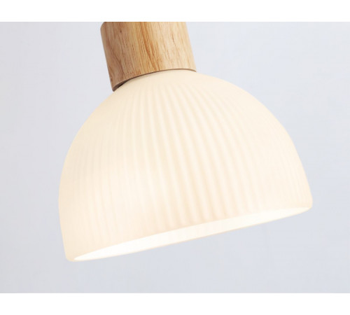 Подвесной светильник Ambrella Light Traditional TR83133 Подвесной светильник Ambrella Light Traditional TR83133