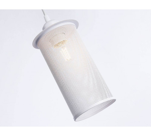 Подвесной светильник Ambrella Light Traditional TR8161 Подвесной светильник Ambrella Light Traditional TR8161