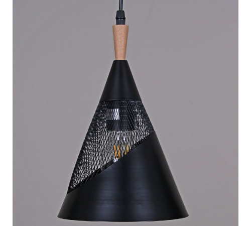 Подвесной светильник Reluce 03250-3.9-01 BK+WOOD Подвесной светильник Reluce 03250-3.9-01 BK+WOOD