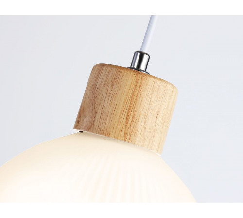 Подвесной светильник Ambrella Light Traditional TR83133 Подвесной светильник Ambrella Light Traditional TR83133