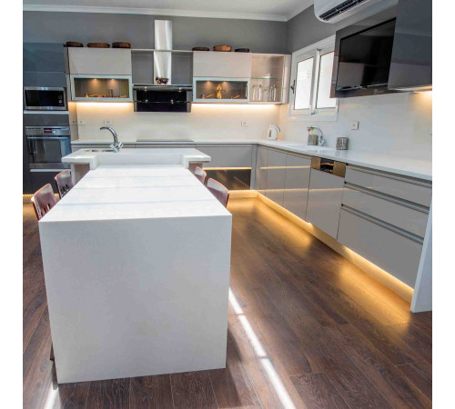 Светодиодная лента Apeyron 12В СТ 4,8Вт/м smd3528, 60д/м IP65 5м желтая 00-05