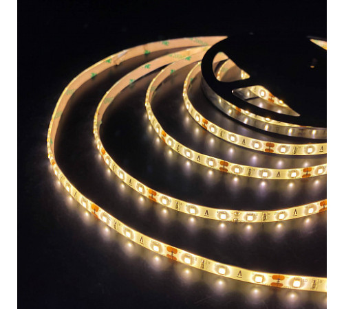 Светодиодная влагозащищенная лента Elektrostandard 4,8W/m 60LED/m 2835SMD дневной белый 5M 4690389154867 Светодиодная влагозащищенная лента Elektrostandard 4,8W/m 60LED/m 2835SMD дневной белый 5M 4690389154867