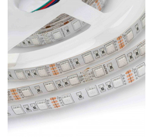 Светодиодная лента Apeyron 12В СТ 14,4Вт/м smd5050 60д/м IP65 5м RGB 00-12 Светодиодная лента Apeyron 12В СТ 14,4Вт/м smd5050 60д/м IP65 5м RGB 00-12