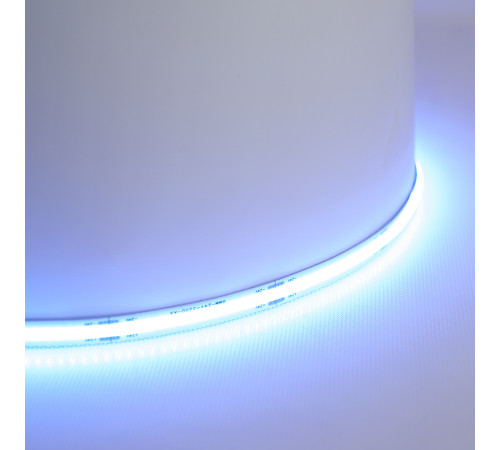 Светодиодная лента Feron LS530 24В 2110 8Вт/м синий 5м IP20 48267 Светодиодная лента Feron LS530 24В 2110 8Вт/м синий 5м IP20 48267