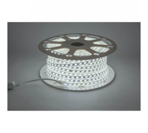 Светодиодная влагозащищенная лента Feron 11W/m 120LED/m 5730SMD холодный белый 50M LS705 32717 Светодиодная влагозащищенная лента Feron 11W/m 120LED/m 5730SMD холодный белый 50M LS705 32717