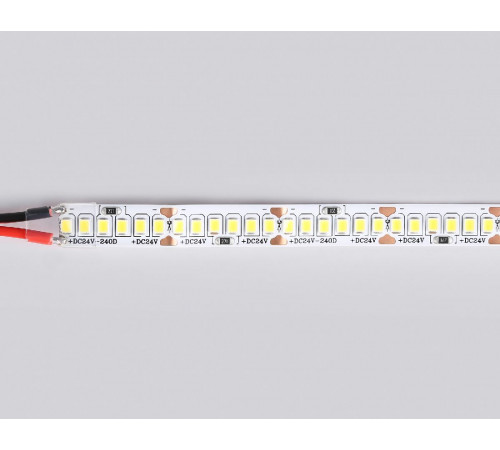 Светодиодная лента Ambrella Light LED Strip 24В 2835 22Вт/м 4500K 5м IP20 GS3502 Светодиодная лента Ambrella Light LED Strip 24В 2835 22Вт/м 4500K 5м IP20 GS3502