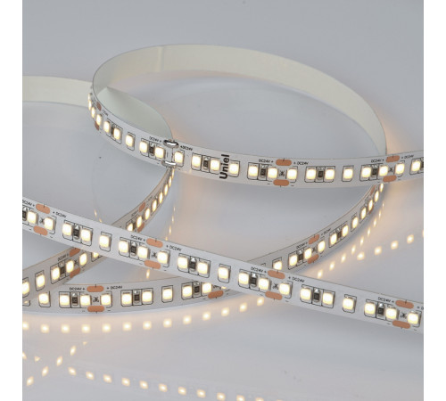 Светодиодная лента Uniel ULS-2835-168LED/m-10mm-IP20-DC24V-14W/m-5M-3000K катушка в герметичной упаковке Светодиодная лента Uniel ULS-2835-168LED/m-10mm-IP20-DC24V-14W/m-5M-3000K катушка в герметичной упаковке