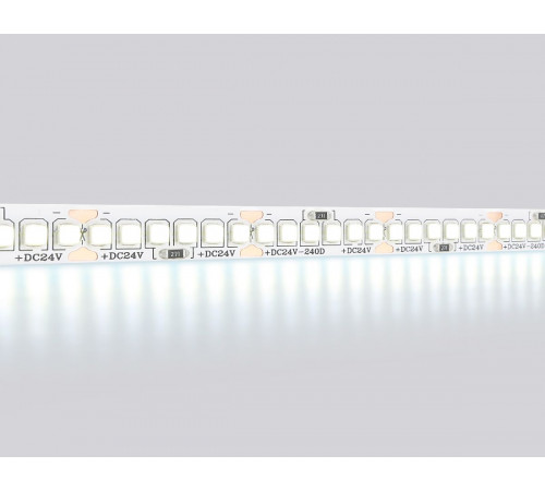 Светодиодная лента Ambrella Light LED Strip 24В 2835 22Вт/м 6500K 5м IP20 GS3503 Светодиодная лента Ambrella Light LED Strip 24В 2835 22Вт/м 6500K 5м IP20 GS3503
