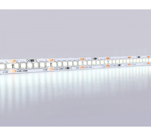 Светодиодная лента Ambrella Light LED Strip 12В 2835 17Вт/м 6500K 5м IP20 GS1403 Светодиодная лента Ambrella Light LED Strip 12В 2835 17Вт/м 6500K 5м IP20 GS1403