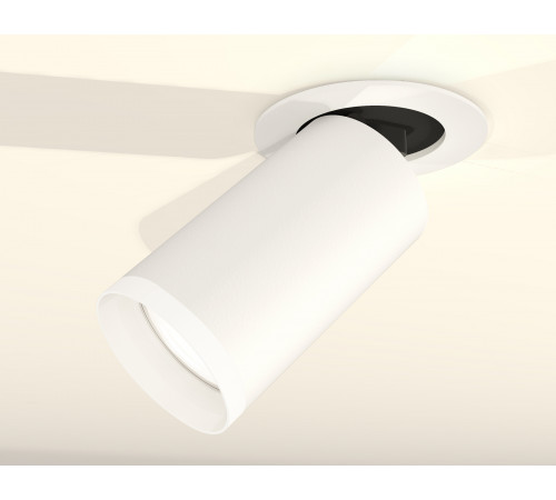 Спот Ambrella Light Techno Spot XM6322220 (A2241, C6322, N6246) Спот Ambrella Light Techno Spot XM6322220 (A2241, C6322, N6246)